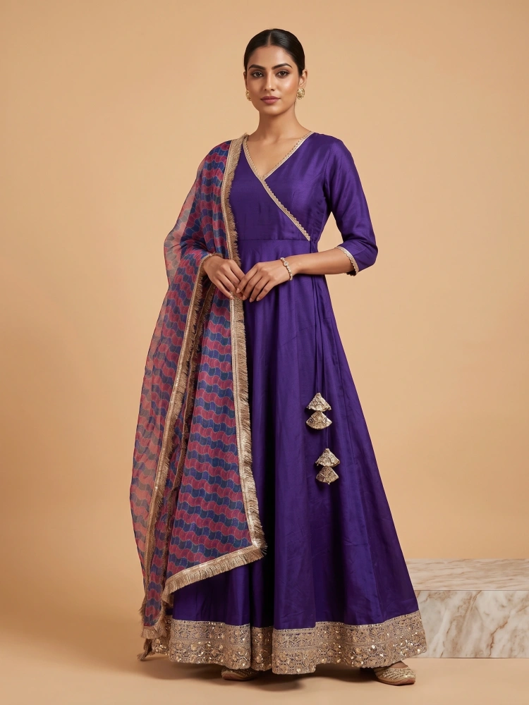 Sapna Angarkha Set
